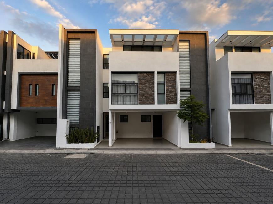 Residencia Camino a La Carcaña